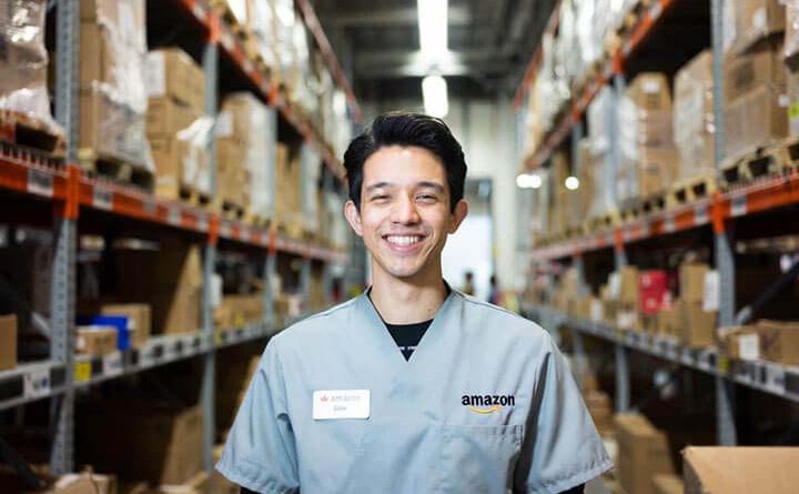 How to work as a warehouse associate at Amazon