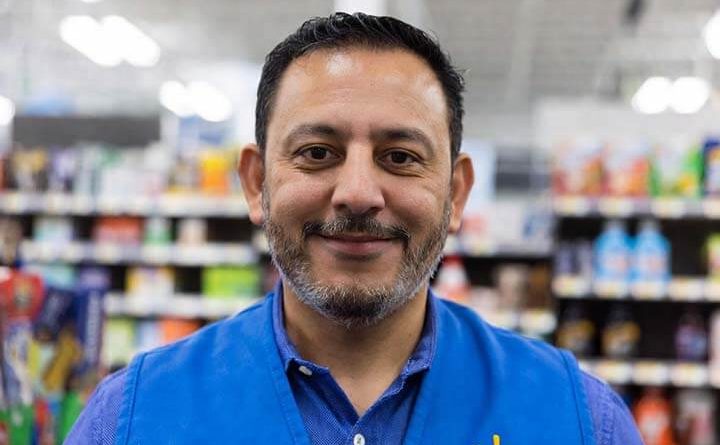 How to work as a material handler at Walmart